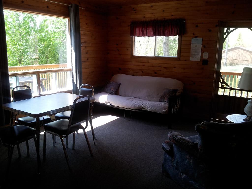 Red Lodge Resort Little Current Camera foto